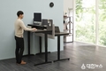 한샘, 전동 높이조절 책상 '플러스 모션데스크' 출시