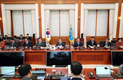 문재인 대통령, 국무회의서 “초심을 지켜나가자”고 당부