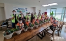 화성시 새솔동, 매월 경로당 방문해 ‘힐링브릿지’