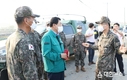 주작영 경주시장과 박정환 육군참모총장, 경주 천북면 시설재배 농가 찾아 대민지원 장병 격려