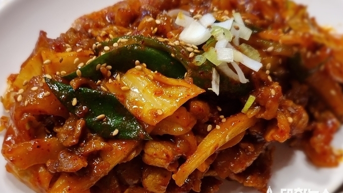 밥상기행 – 매콤한 삶의 위로 제육볶음