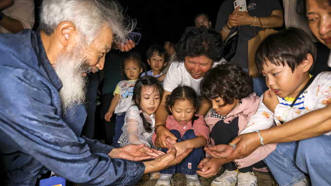 청정 자연의 상징 “무주의 밤, 반딧불이와 함께”